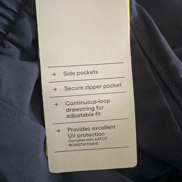 NWT shorts - Picture 8 of 9